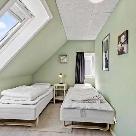 Feriehus Pet Friendly In With Kitchen *